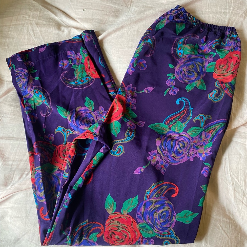 Vintage Victoria secret purple rose pants size p fits like a medium